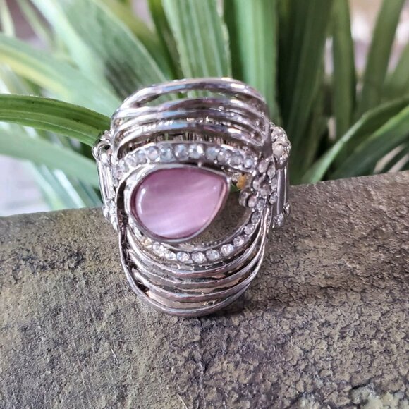 Silver Tone Stretch Ring with Pink Stone 💥3 for $24💥 - Picture 1 of 12
